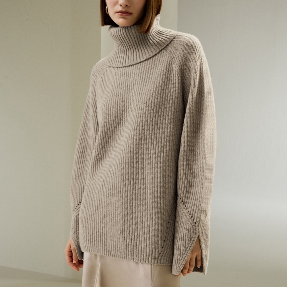 Lilysilk Oversized Merino Wool Sweater with Slit Sleeves Camel Beige S